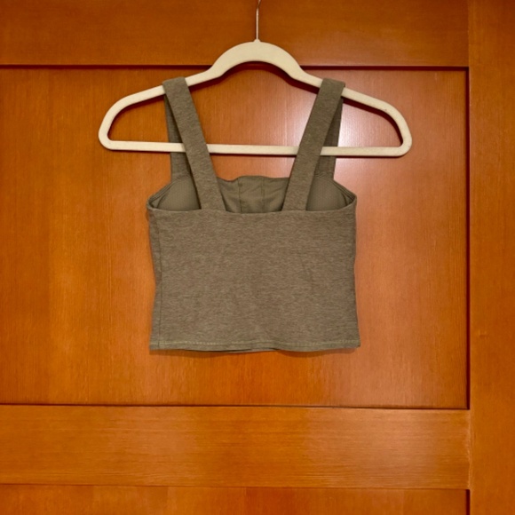 Vuori Elevation Square Neck Tank, Pistachio Heather XS - Picture 6 of 8